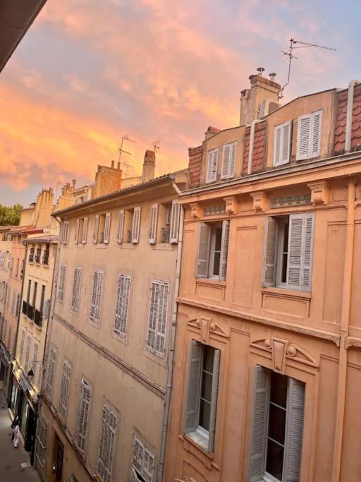 Charmant Appartement 2 Pieces En Plein Centre Ville Historique Aix-en-Provence Exterior photo