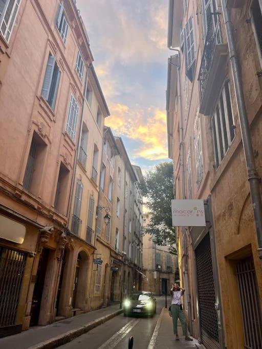 Charmant Appartement 2 Pieces En Plein Centre Ville Historique Aix-en-Provence Exterior photo